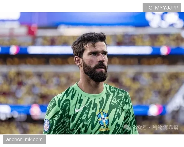 阿利松状态火热荣登世界门将榜首，职业生涯再迎高光时刻