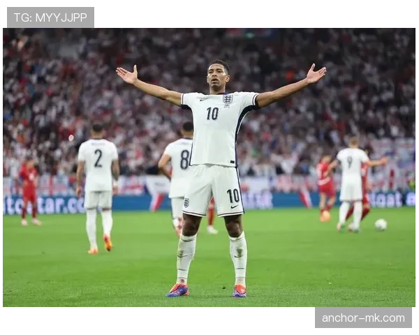 贝林厄姆精彩远射进球集锦回顾，表现稳健引发关注